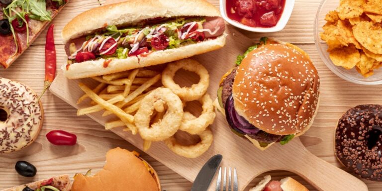 6 Contoh Makanan Junk Food, Dampaknya Bagi Kesehatan