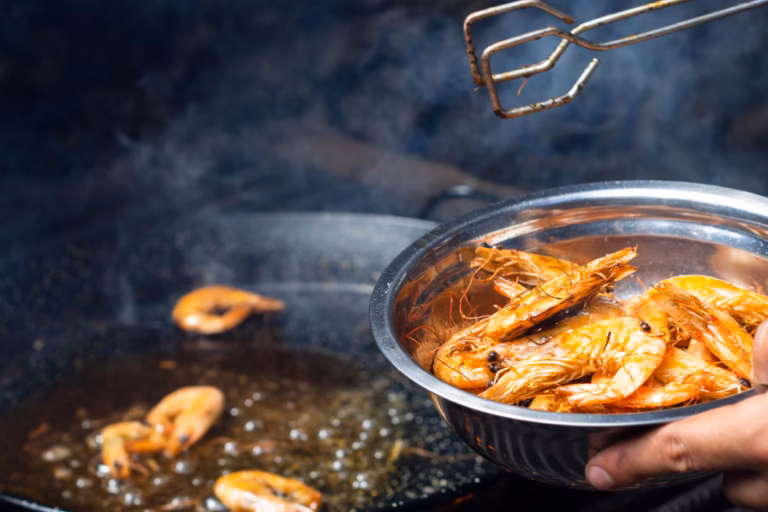 5 Efek Samping Makanan Berminyak Berlebihan pada Tubuh